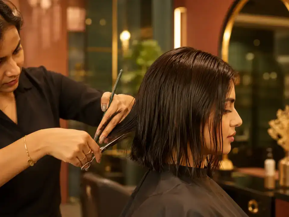 Haircut without Blow Dry treatment at Fayna's Beauty Studio Islamabad
