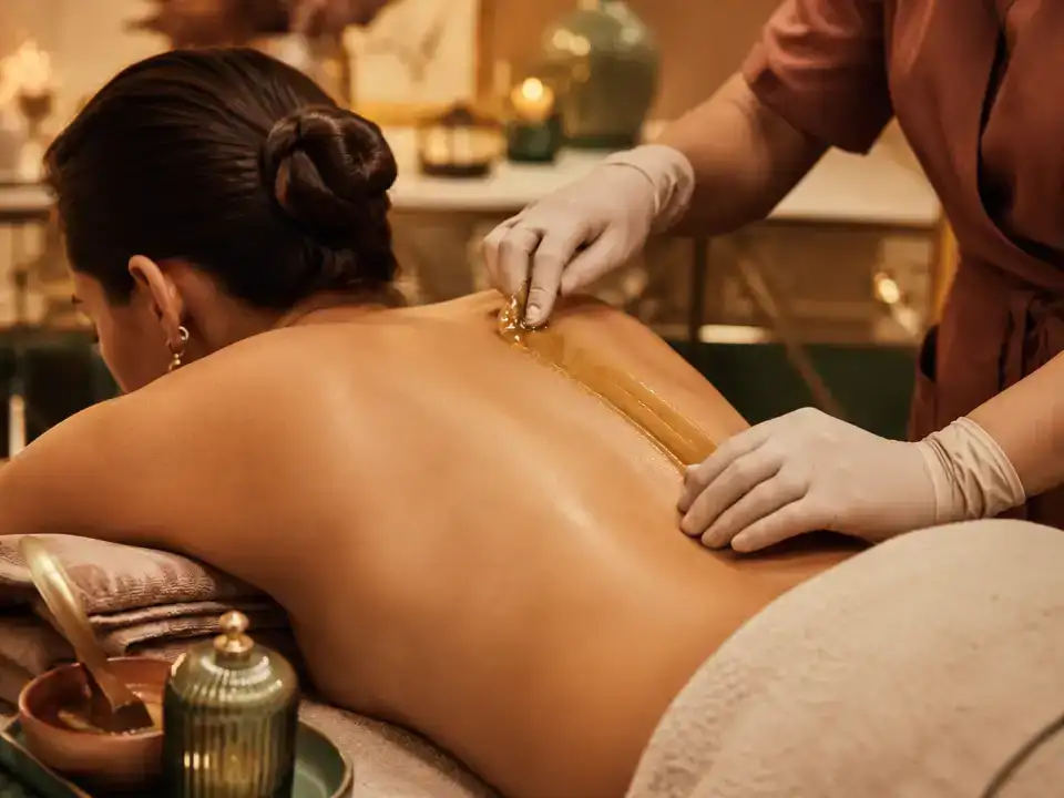Back Fruit Wax treatment at Fayna's Beauty Studio Islamabad